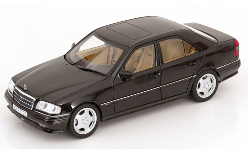 Mercedes-AMG C36 W202 – High-performance C-Class