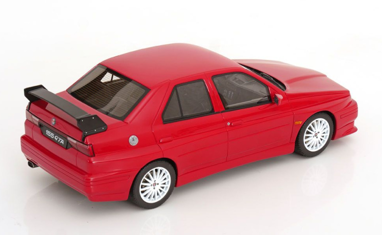 1/18 アルファロメオ 155 GTA 1993 カスタマーVers. レッド 1:18 1/18 Alfa Romeo 155 GTA 1993 red Otto-Mobile - Presents for aunt