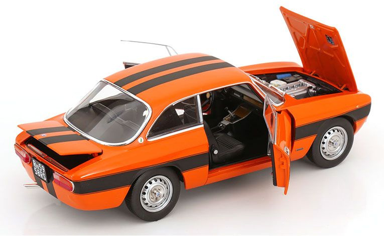 1:18 1/18 Alfa Romeo 2000 GTV 1973 film Fast and Furious 10 Fast X 2023 orange black Norev