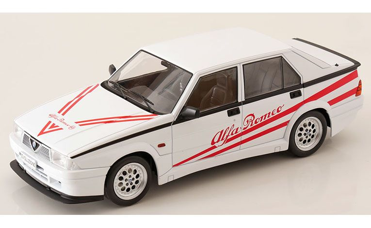 1:18 1/18 Alfa Romeo 75 Turbo Evoluzione 1987 white red Model Car Group MCG