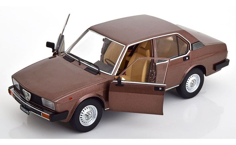 1:18 1/18 Alfa Romeo Alfetta 2000 TD Turbo Diesel 1979 1984 luci di bosco Mitica-Diecast