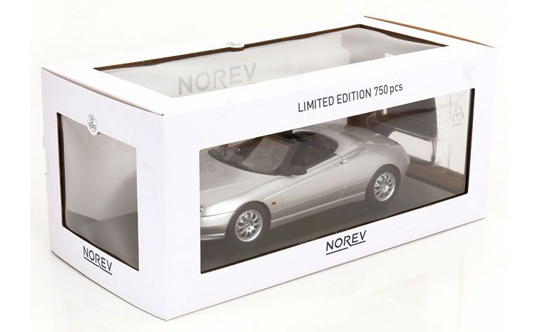 1:18 1/18 Alfa Romeo Spider 916 Roadster 1999 2003 silver Norev