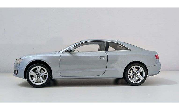 1:18 1/18 Audi A5 Coupe 2007 2011 light blue Norev