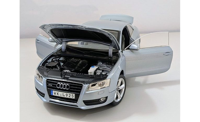 1:18 1/18 Audi A5 Coupe 2007 2011 light blue Norev