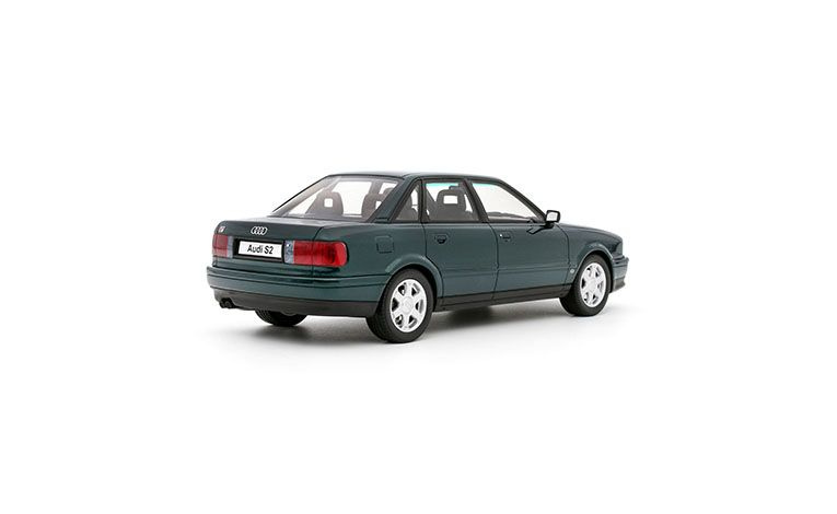 1:18 1/18 Audi B4 80 S2 Limuzina 1993 1995 tamno zeleni Otto-Mobile