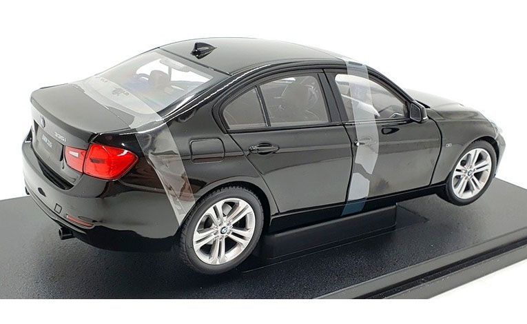 1:18 1/18 BMW F30 Serija 3 335i Limuzina 2012 2015 crni Welly