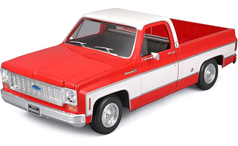 1:18 1/18 Chevrolet C10 Cheyenne Super Pick-Up 1974 1975 red white Maisto