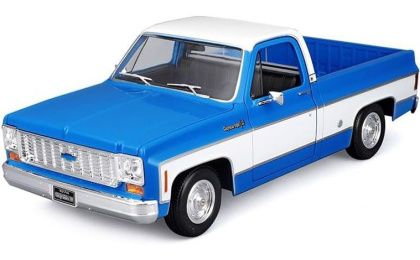1:18 1/18 Chevrolet C10 Cheyenne Super Pick-Up 1974 1975 blue white Maisto