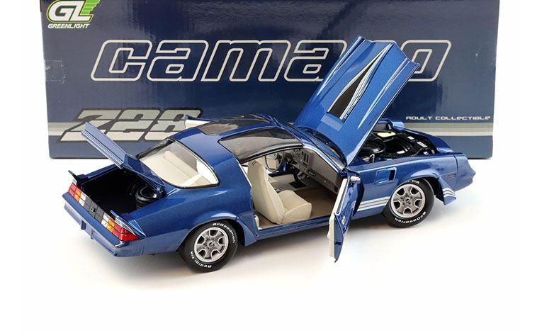 1:18 1/18 Chevrolet Camaro Z/28 1980 1981 blue Greenlight