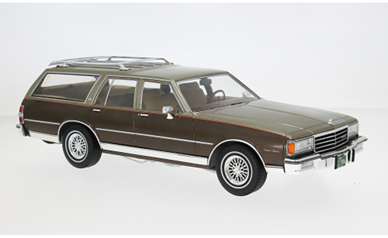1:18 1/18 Chevrolet Caprice Karavan 1985 1990 bež dekor Model Car Group MCG