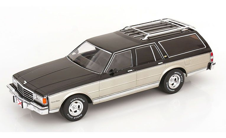 1:18 1/18 Chevrolet Caprice Estate SW Station Wagon 1985 1990 silver dark grey Model Car Group MCG