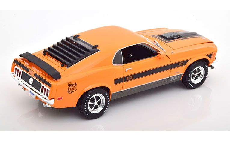 1:18 1/18 Ford Mustang Mach 1 Coupe 1970 orange black Maisto