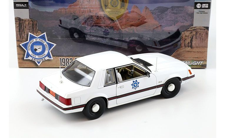 1:18 1/18 Ford Mustang SSP Arizona Odjel javne sigurnosti 1982 bijeli Greenlight
