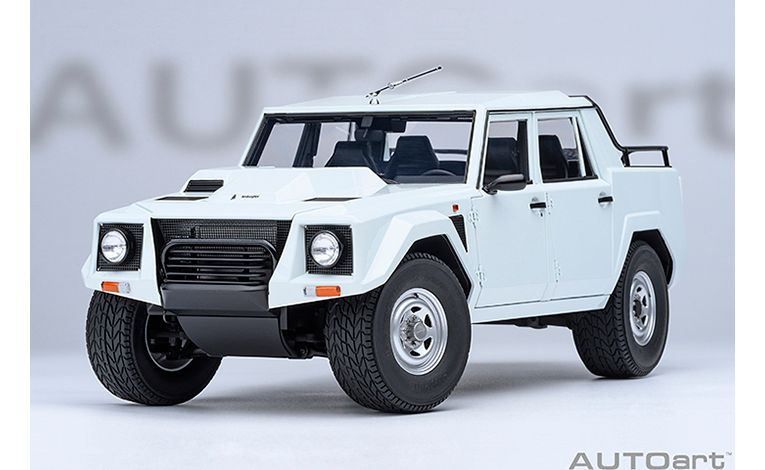 1:18 1/18 Lamborghini LM002 1986 1993 bijeli AUTOart