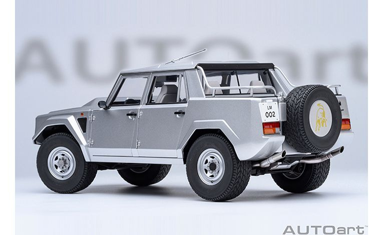 1:18 1/18 Lamborghini LM002 1986 1993 silver AUTOart