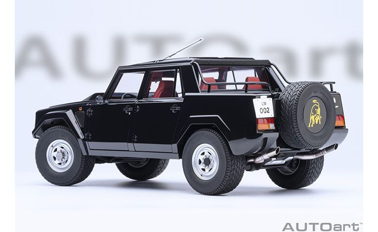 1:18 1/18 Lamborghini LM002 1986 1993 black AUTOart