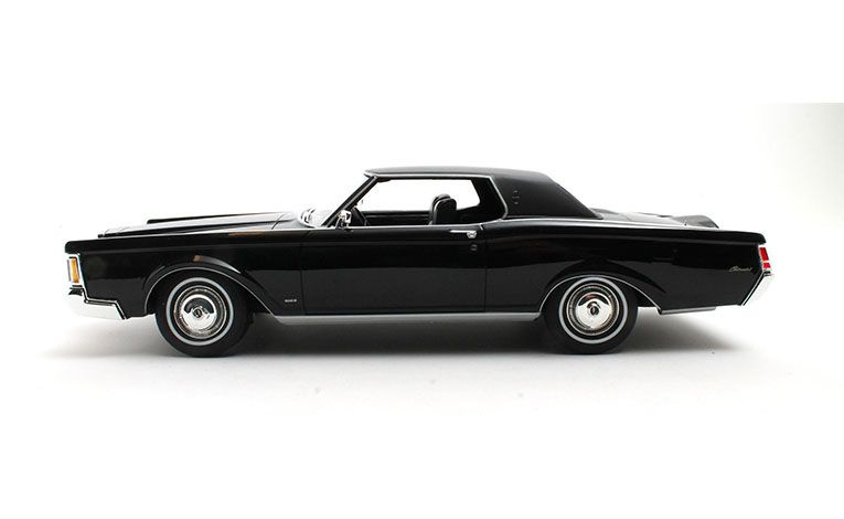 1:18 1/18 Lincoln Continental Mark V Coupe 1971 1972 black Cult-Scale Models