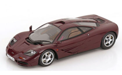 1:18 1/18 McLaren F1 1993 1998 bordeaux GT-Spirit