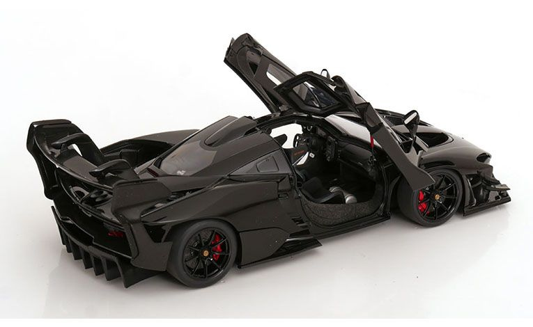 1:18 1/18 McLaren Senna GTR 2021 onyx black AUTOart