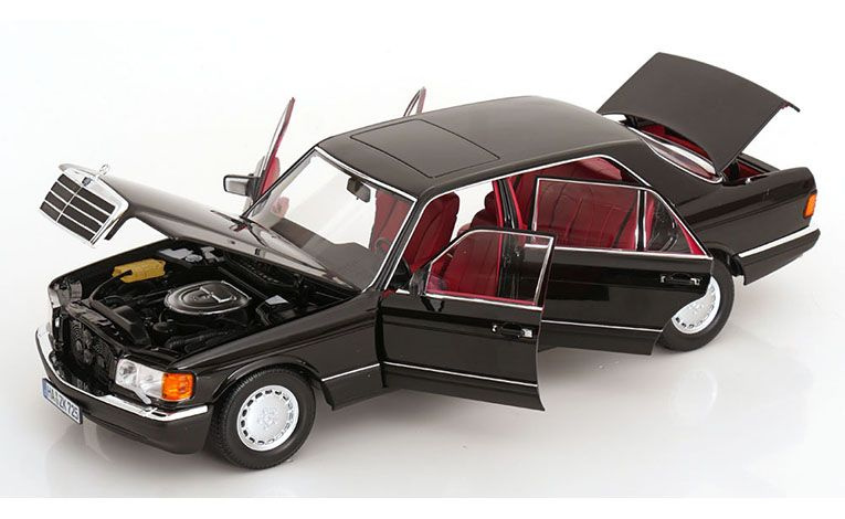 1:18 1/18 Mercedes W126 S Klasa 560 SEL 1985 1991 crni Norev