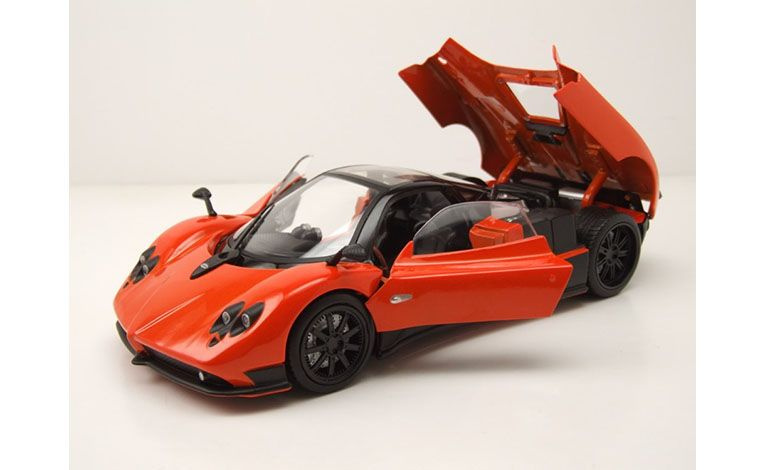1:18 1/18 Pagani Zonda F 2005 2011 orange black MotorMax