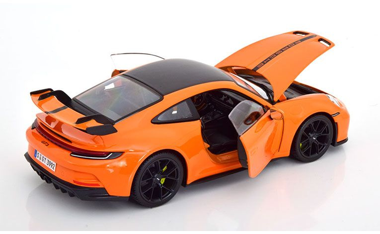 1:18 1/18 Porsche 992 911 GT3 Coupe 2022 2024 orange Maisto