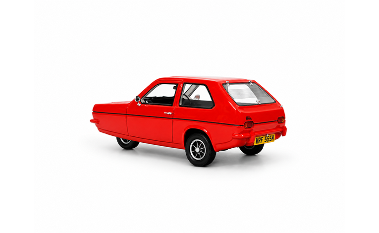 1:18 1/18 Reliant Robin 1973 1981 red Cult-Scale Models
