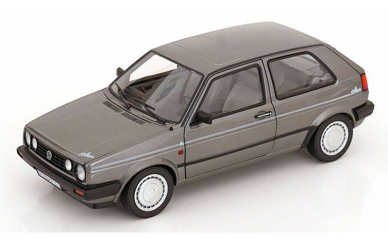 1:18 1/18 Volkswagen VW Golf 2 Champion 1988 1992 sivi Norev