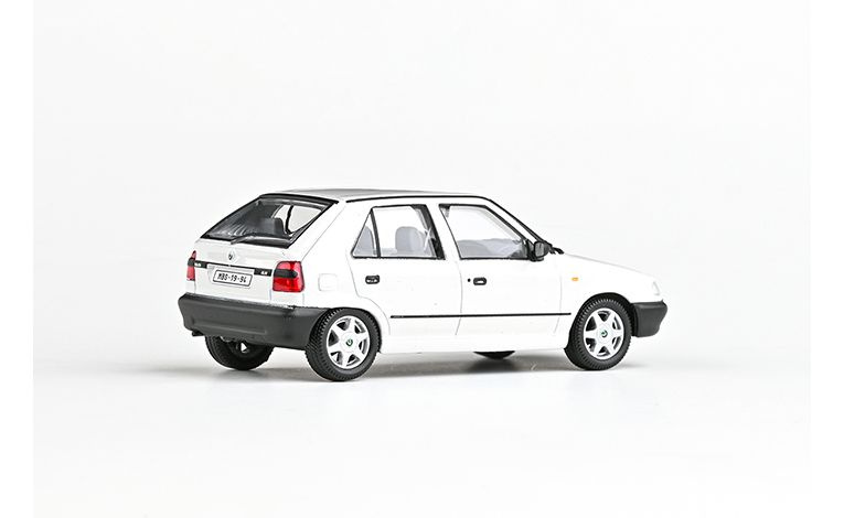 1:43 1/43 Škoda Felicia Series 1 1994 1998 white Abrex