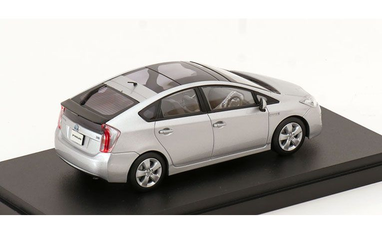 1:43 1/43 Toyota Prius Moonroof 2012 2015 silver Ebbro
