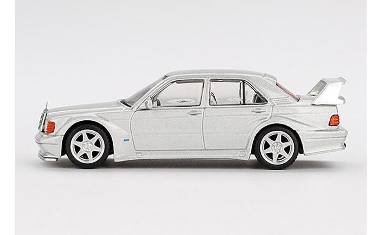 1:64 1/64 Mercedes W201 190 E 2.5-16 Evolution II 1990 silver Mini GT