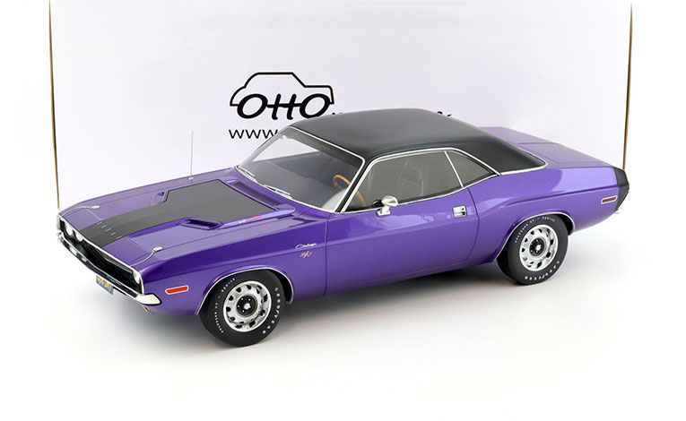 1:12 1/12 Dodge Challenger R T Kupe 1970 ljubičasto crni Otto-Mobile
