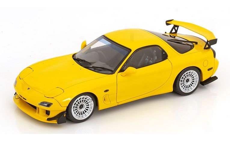 1:18 1/18 Mazda RX7 Tip RS FD3S 1994 2002 yellow Solido
