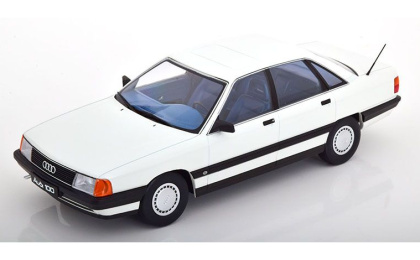 1:18 1/18 Audi C3 100 Limousine 1989 1991 white Triple 9