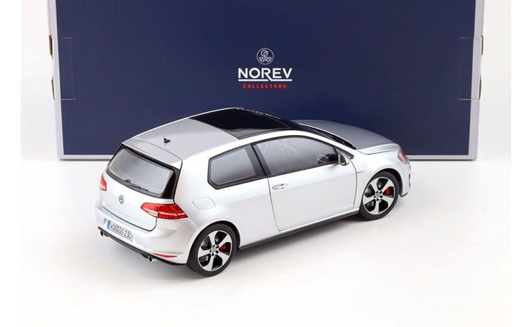 1:18 1/18 Volkswagen VW Golf 7 GTI 2013 2018 reflex srebreni Norev