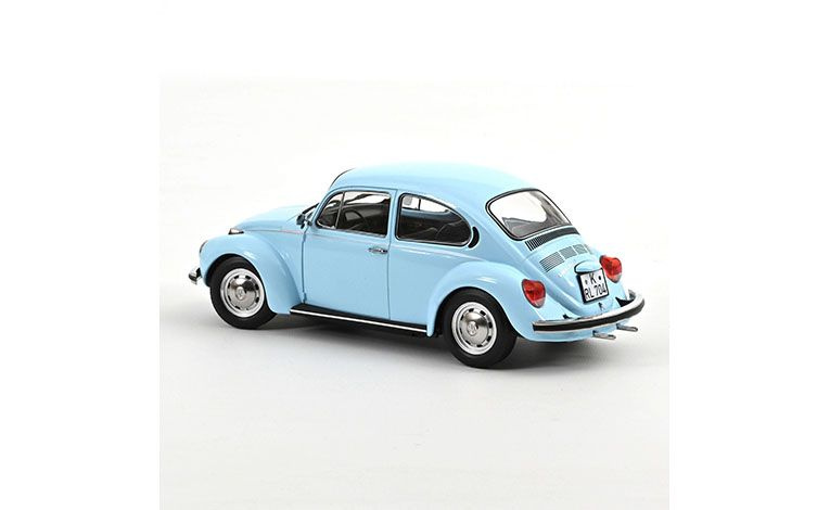 1:18 1/18 Volkswagen VW Beetle Käfer 1303 1973 1975 light blue Norev