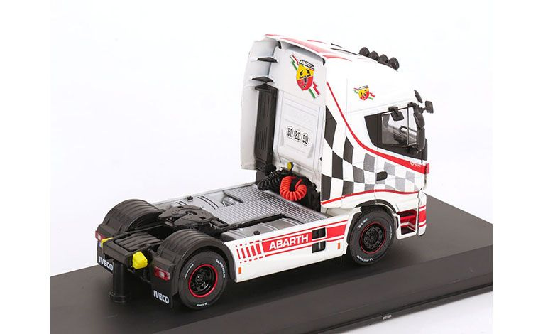 1:43 1/43 Iveco Stralis E5 Hi Way Abarth towing truck 2013 2016 white red black Altaya