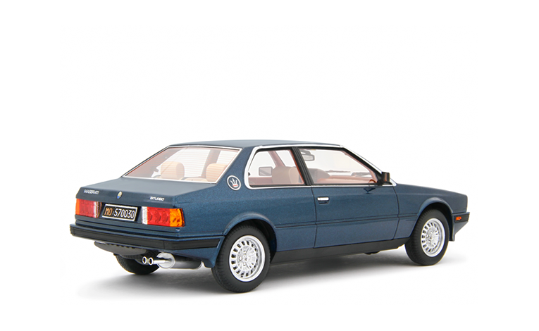 1:18 1/18 Maserati 2.0 Biturbo 1982 1987 tamno plavi Laudoracing-Models