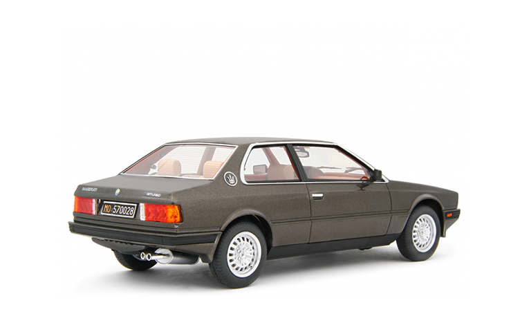 1:18 1/18 Maserati 2.0 Biturbo 1982 1987 tamno dimljeni Laudoracing-Models