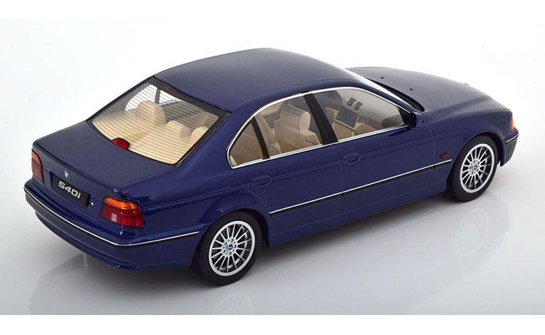 1:18 1/18 BMW E39 Serija 5 540i Limuzina 1995 2003 plavi KK-Scale