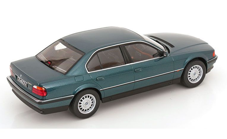 1:18 1/18 BMW E38 Series 7 740i 1994 2001 dark green KK Scale