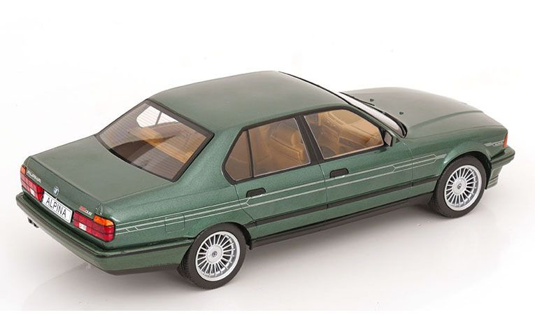 1:18 1/18 BMW Alpina E32 B11 3.5 Series 7 Limousine 1987 1993 green Model Car Group MCG