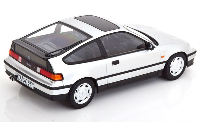 1:18 1/18 Honda CRX 1990 1991 srebreni Norev