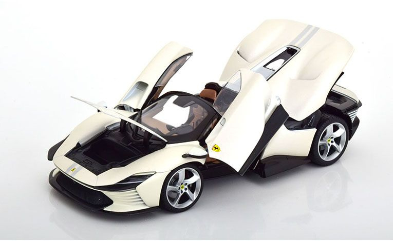 1:18 1/18 Ferrari Daytona SP3 with removable hard top 2022 2025 white black Bburago Signature Series