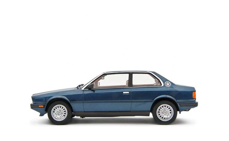 1:18 1/18 Maserati 2.0 Biturbo 1982 1987 tamno plavi Laudoracing-Models