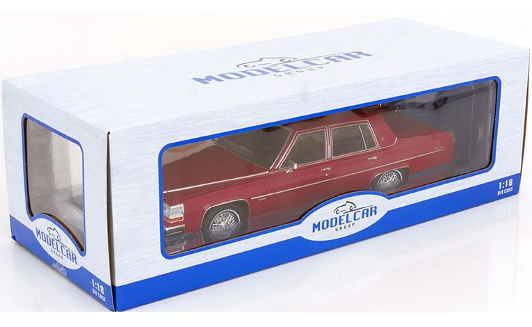 1:18 1/18 Cadillac Fleetwood Brougham 1982 1986 red Model Car Group MCG