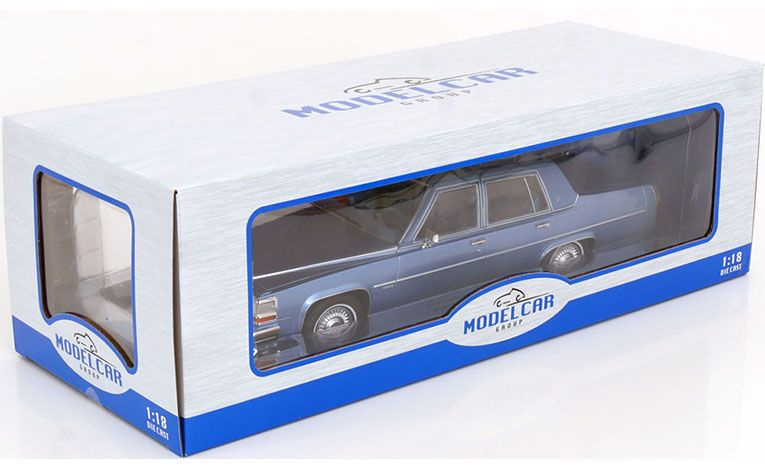1:18 1/18 Cadillac Fleetwood Brougham 1982 1986 light blue Model Car Group MCG