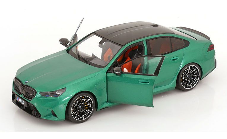 1:18 1/18 BMW G90 Serija 5 M5 Limuzina 2024 danas zeleni Solido