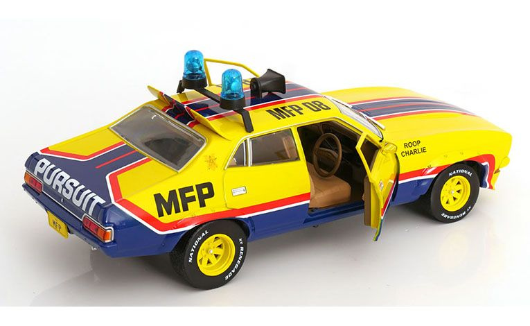 1:18 1/18 Ford Falcon XB V8 Sedan Big Booper M.F.P. 08 officers Roop and Charlie 1974 film Mad Max 1 Mel Gibson 1979 Greenlight