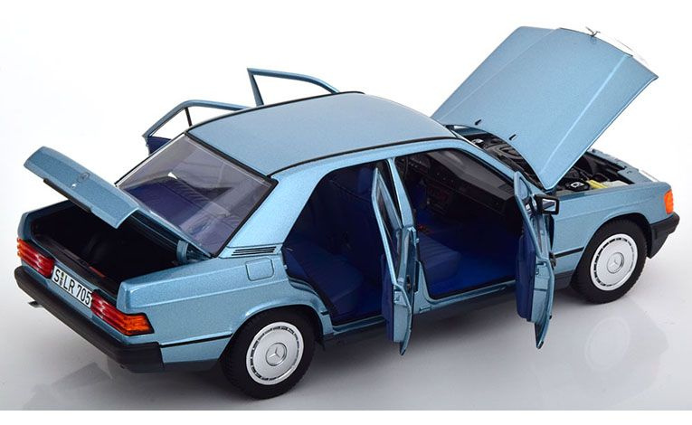 1:18 1/18 Mercedes W201 190E 1984 1993 svijetlo plavi Norev